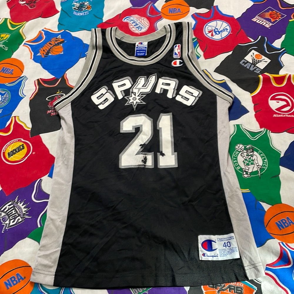 Vintage Champion Spurs Tim Duncan Jersey
